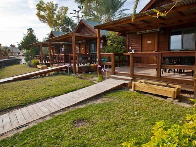 Belfer'S Dead Sea Cabins Neot HaKikar 외부 사진